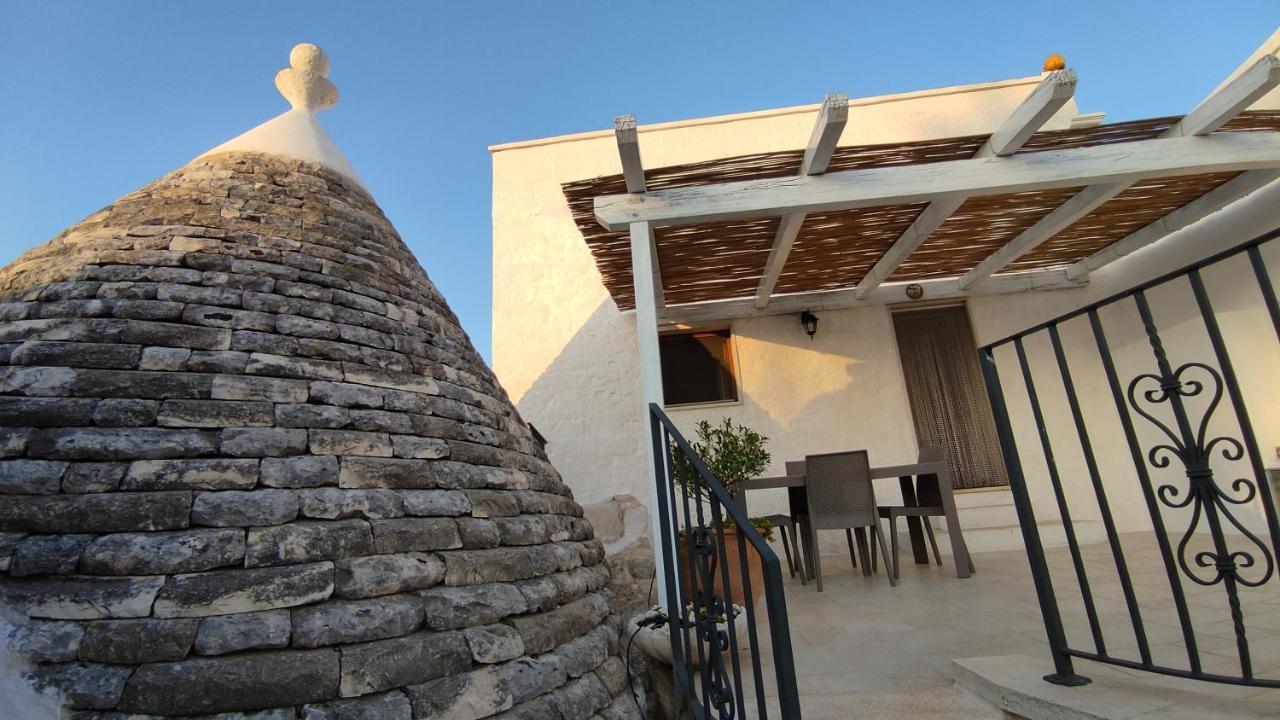 Masseria Trulli sull'Aia Cisternino Esterno foto