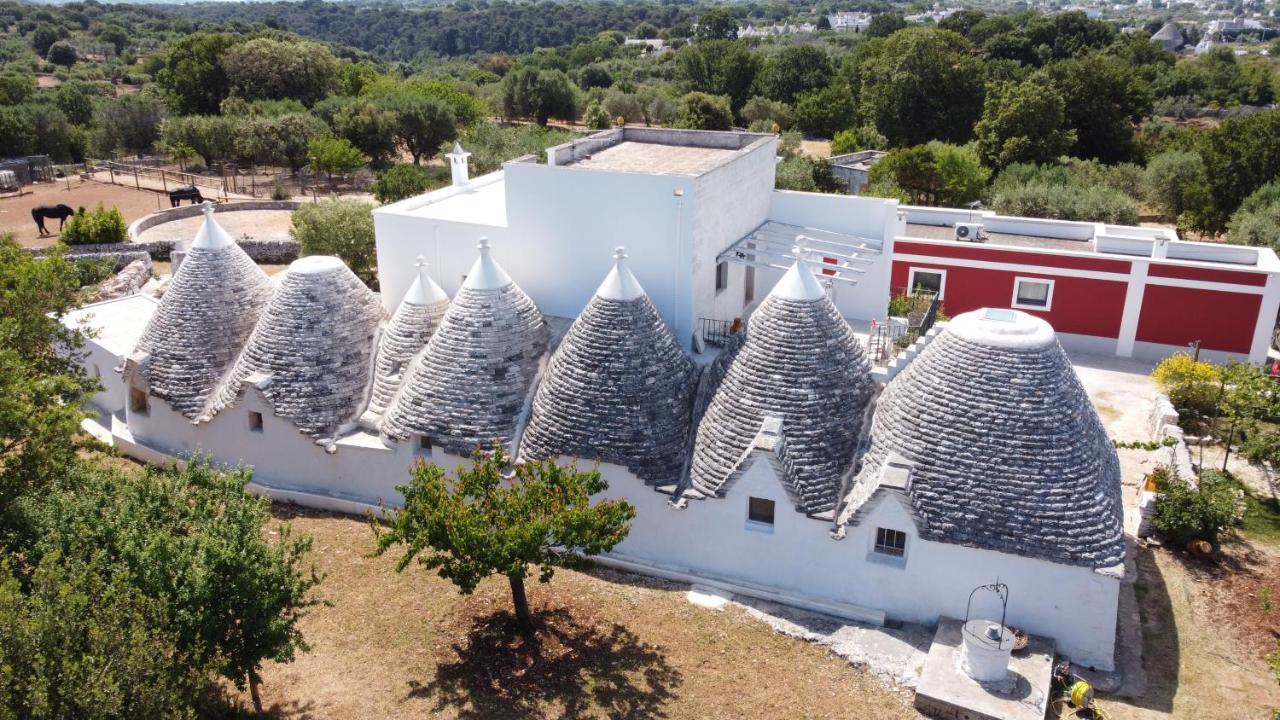 Masseria Trulli sull'Aia Cisternino Esterno foto