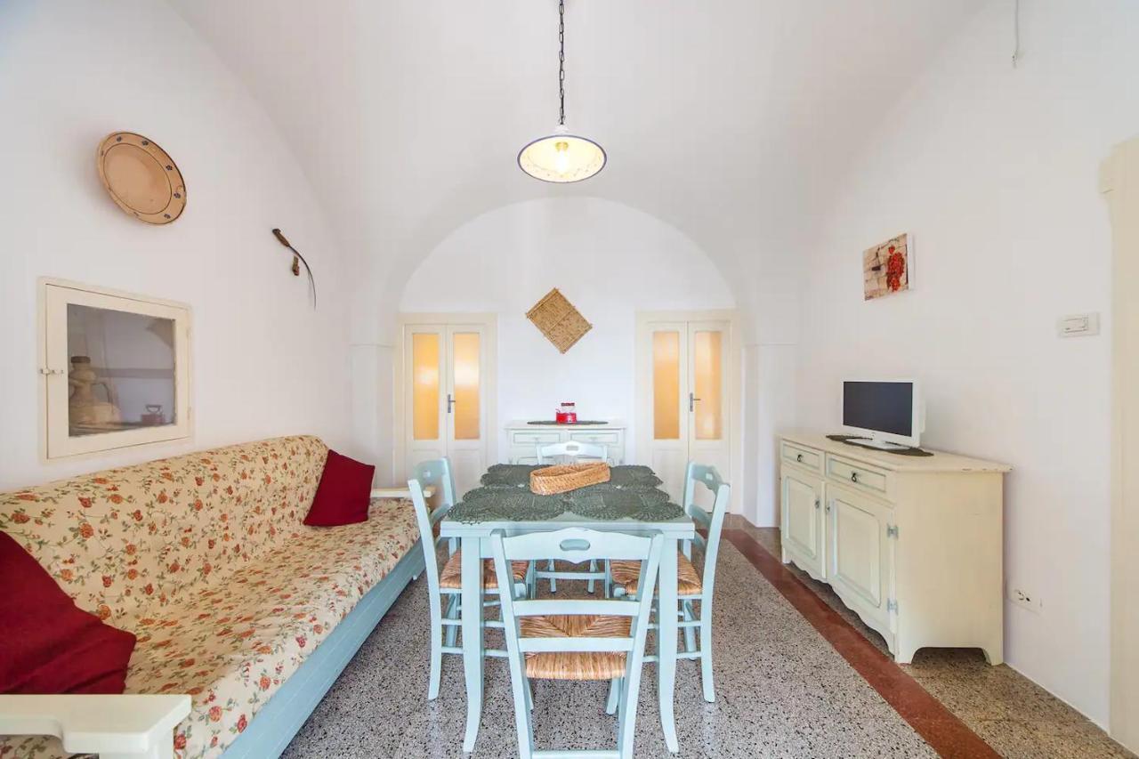 Masseria Trulli sull'Aia Cisternino Esterno foto