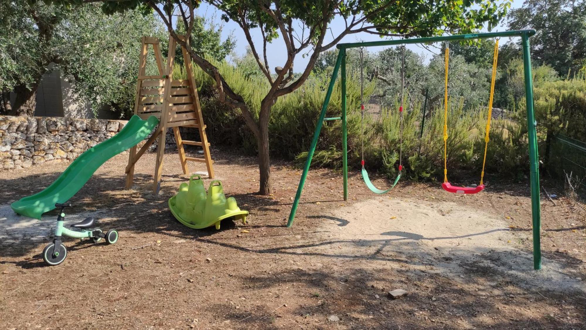Masseria Trulli sull'Aia Cisternino Esterno foto