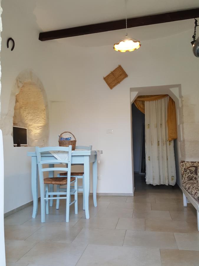 Masseria Trulli sull'Aia Cisternino Esterno foto