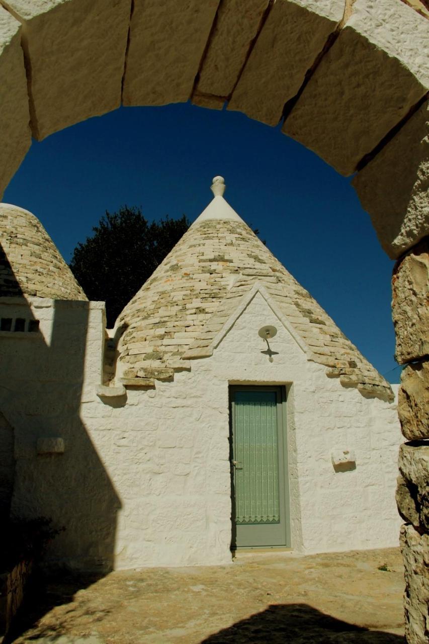 Masseria Trulli sull'Aia Cisternino Esterno foto